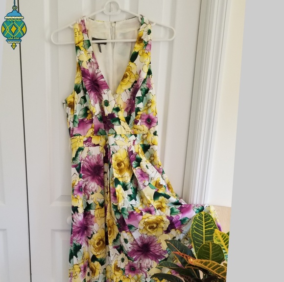 Last chance, moving sale 🏡 Kristen Davis Dress - Picture 1 of 8